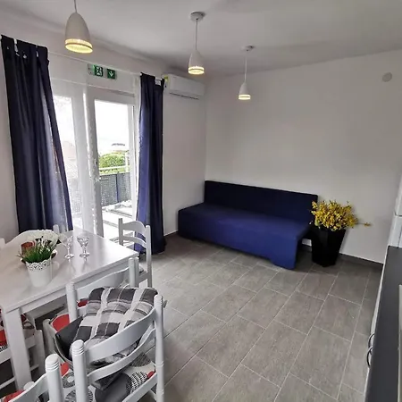 Rosan Apartment